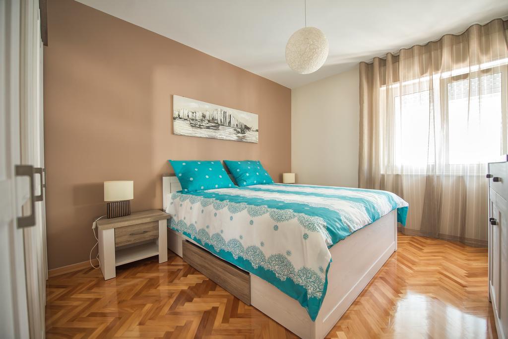 Apartment Carmela سبليت الغرفة الصورة